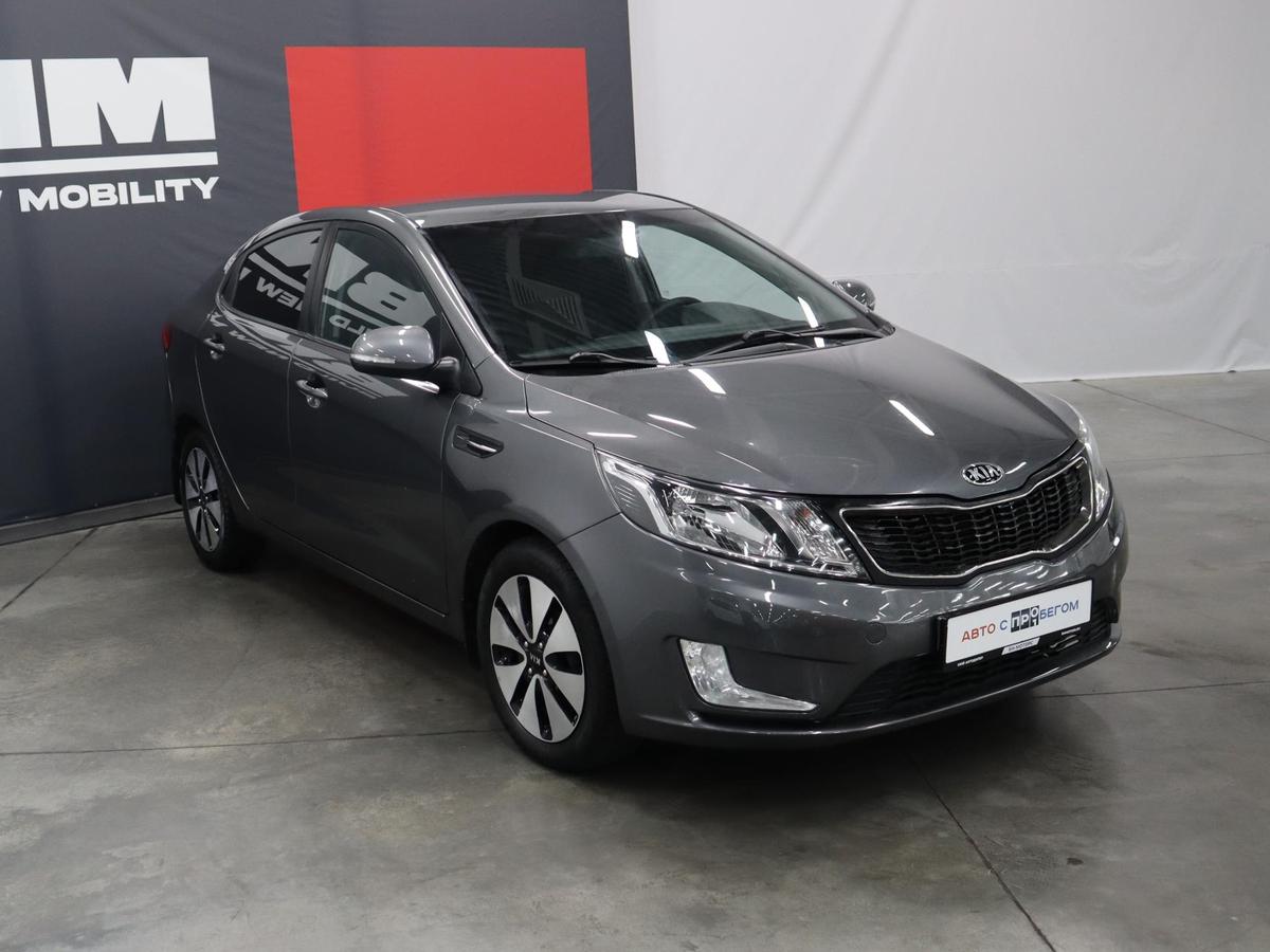 Седан Kia Rio 2013 года, 1160000 рублей, Курск