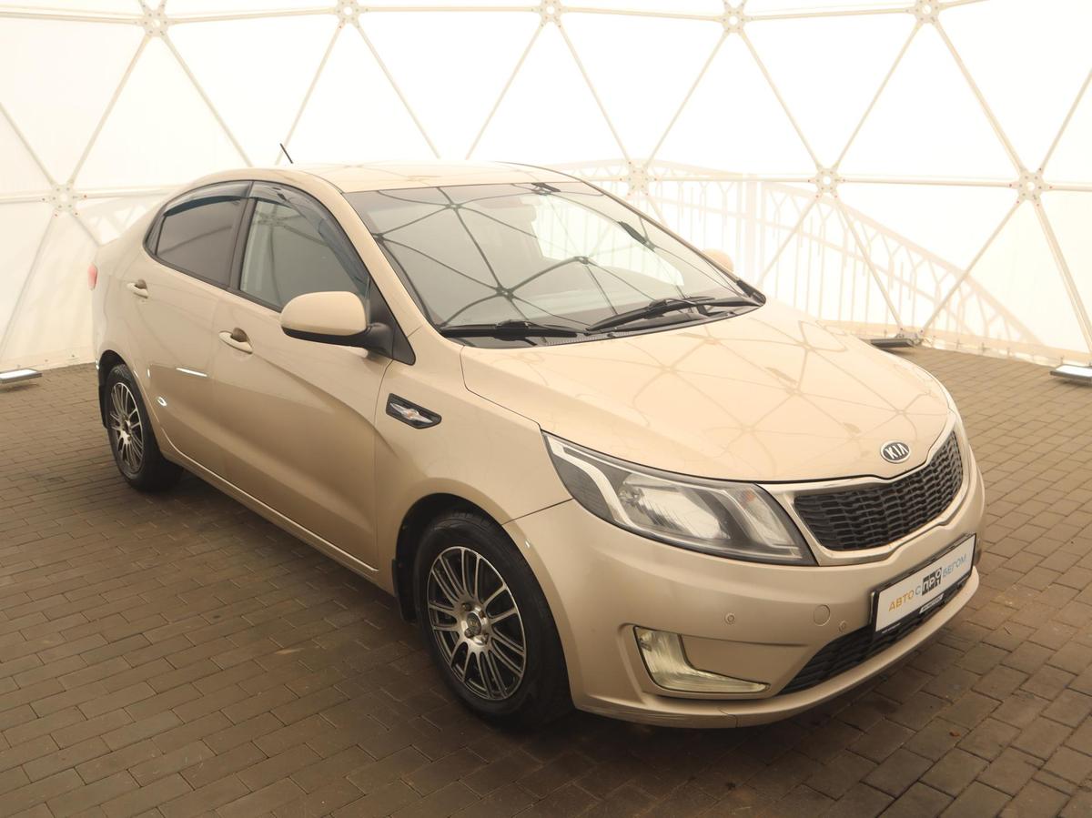 Седан Kia Rio 2012 года, 950000 рублей, Орёл