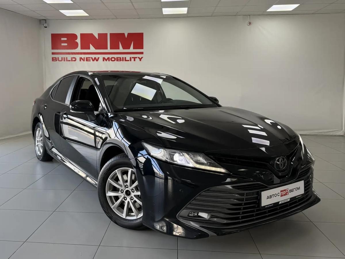 Седан Toyota Camry 2020 года, 2350000 рублей, Смоленск