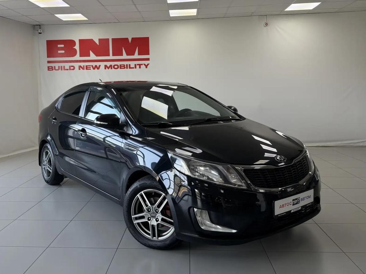Седан Kia Rio 2014 года, 900000 рублей, Смоленск