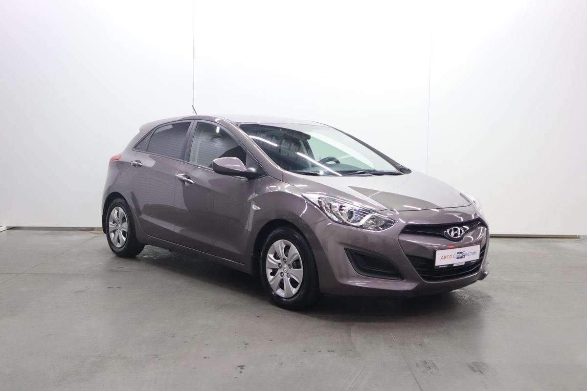 Хэтчбек Hyundai i30 2014 года, 1300000 рублей, Брянск