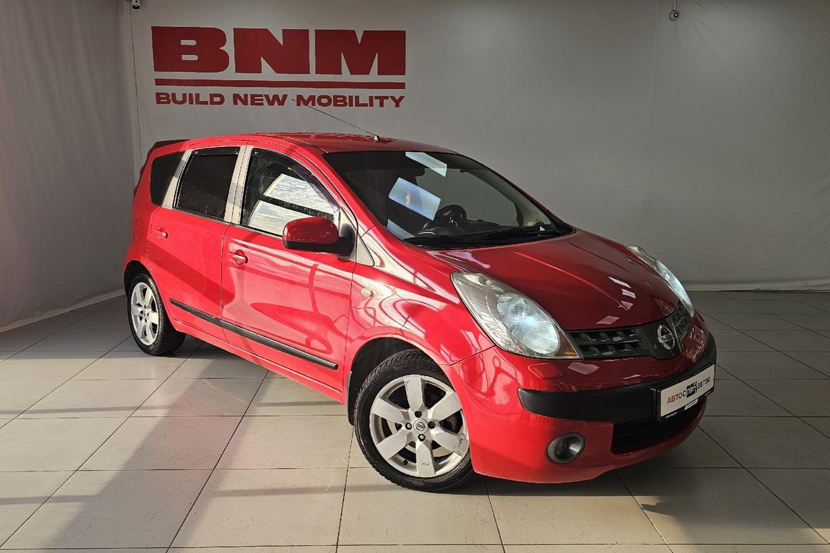 Хэтчбек Nissan Note 2007 года, 650000 рублей, Смоленск