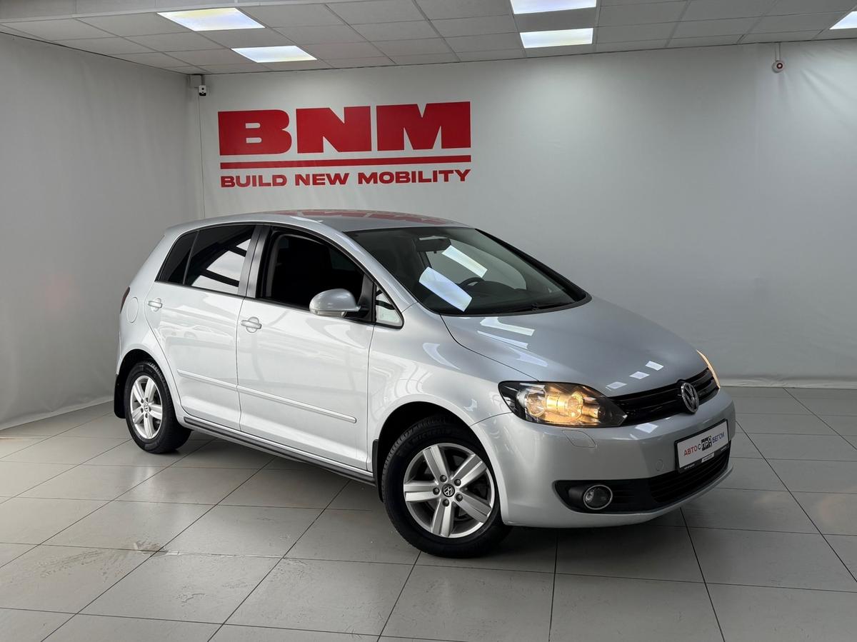 Хэтчбек Volkswagen Golf Plus 2012 года, 1100000 рублей, Смоленск