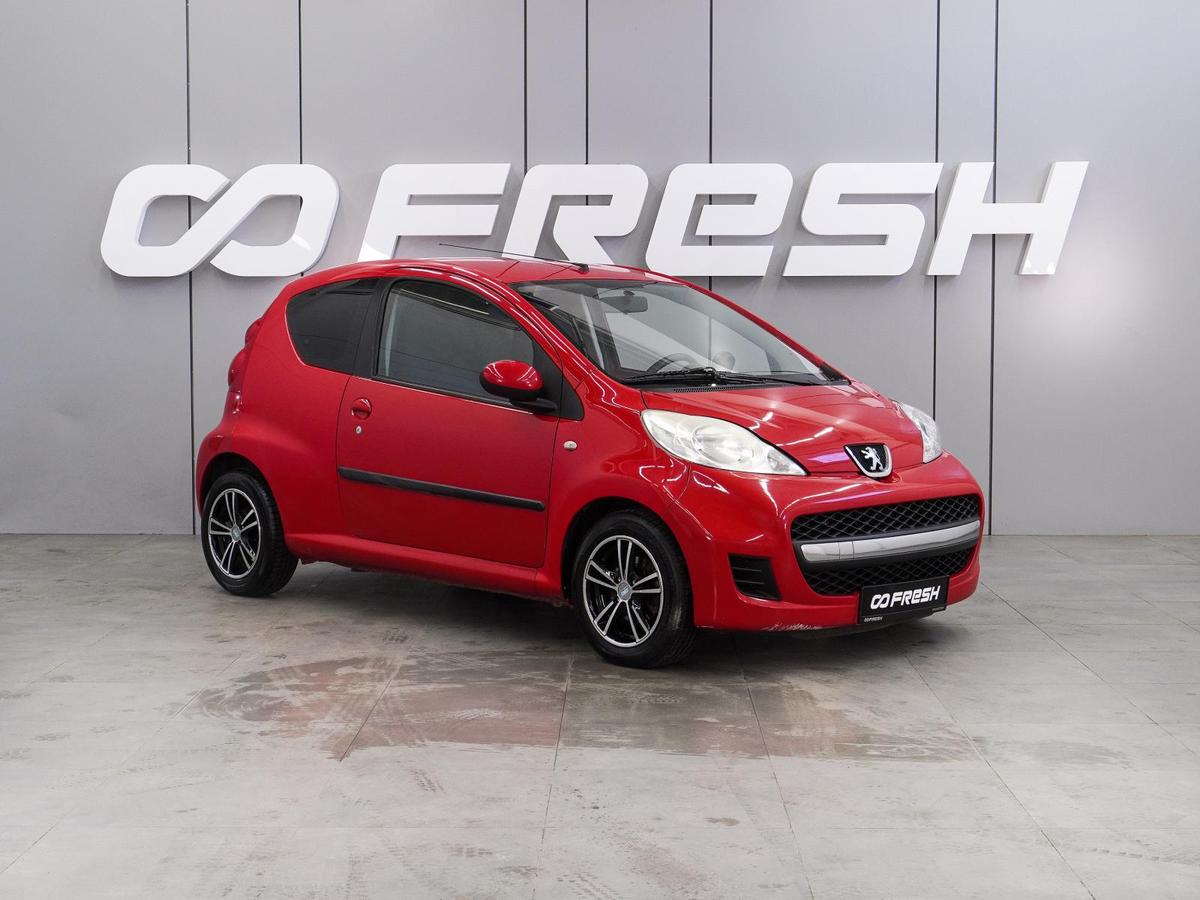 Хетчбэк Peugeot 107 2011 года, 319000 рублей, Воронеж