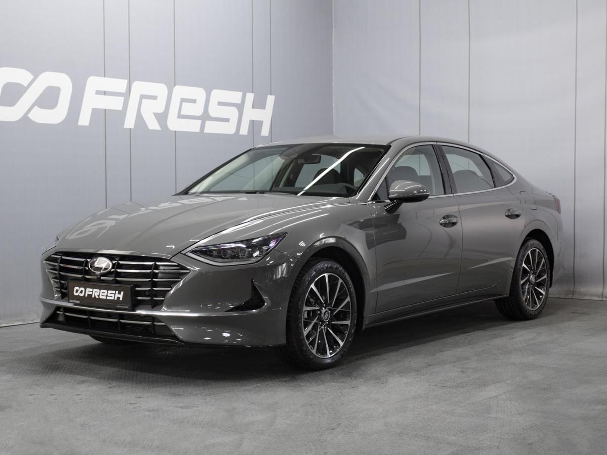 Седан Hyundai Sonata 2023 года, 3275000 рублей, Омск