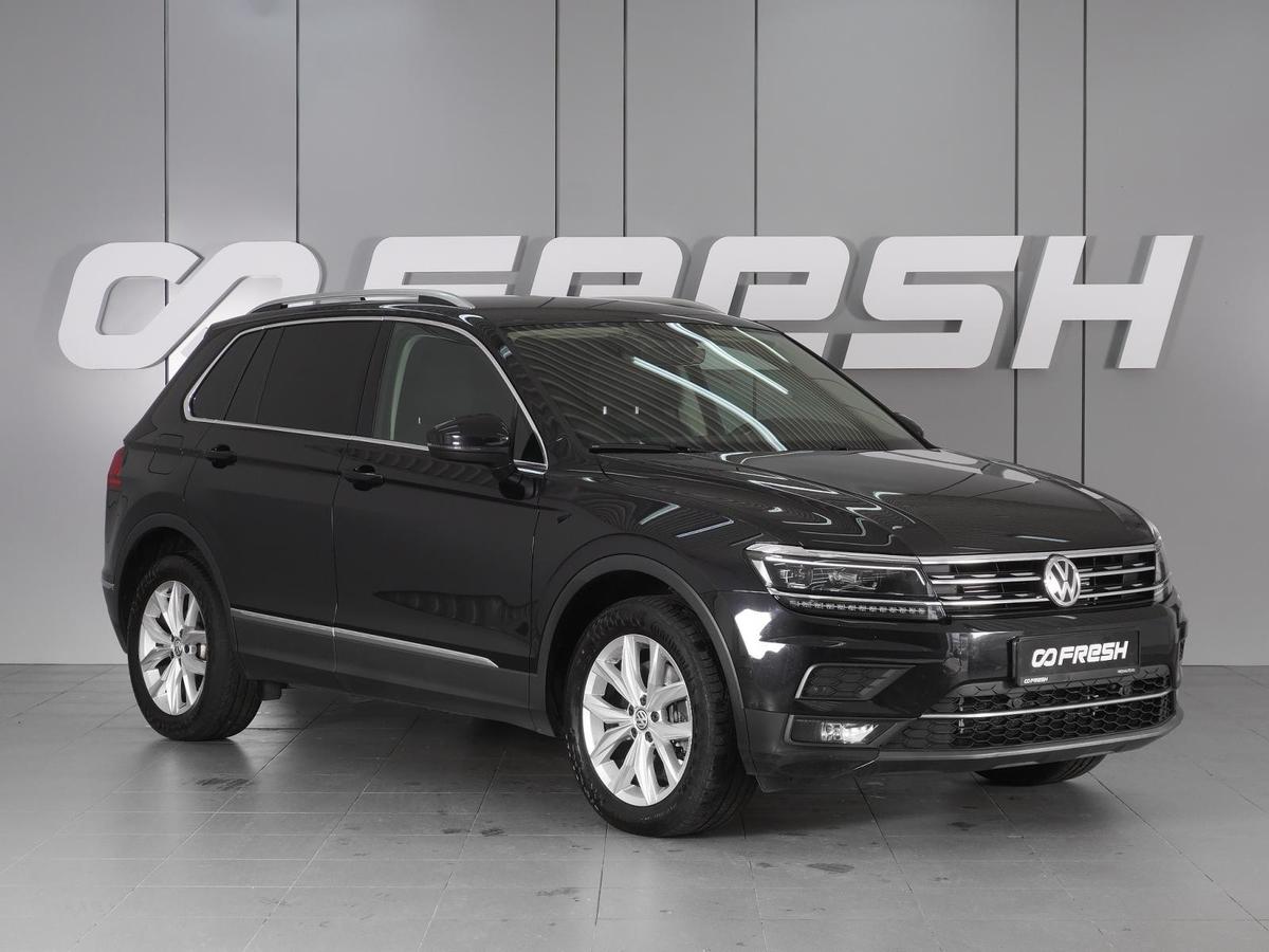 Внедорожник Volkswagen Tiguan 2018 года, 2629000 рублей, Красный Пахарь