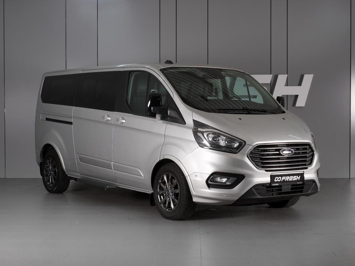 Минивэн Ford Tourneo Custom 2021 года, 4135000 рублей, Красный Пахарь