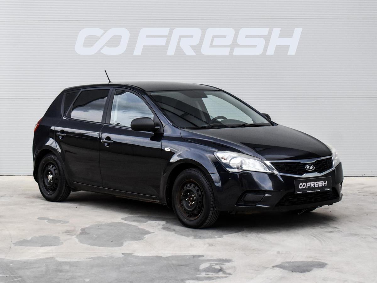 Хетчбэк Kia Ceed 2010 года, 600000 рублей, Краснодар