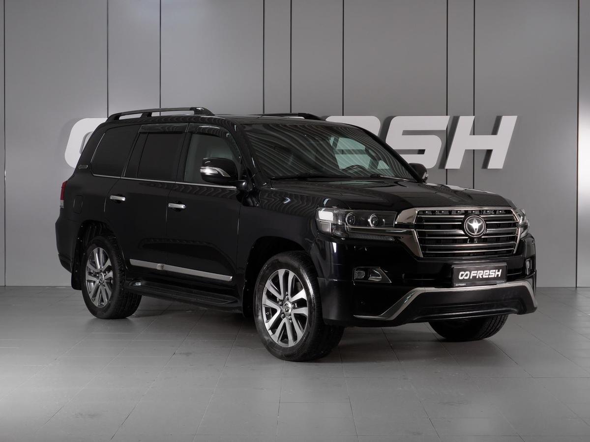 Внедорожник Toyota Land Cruiser 2016 года, 6439000 рублей, Красный Пахарь