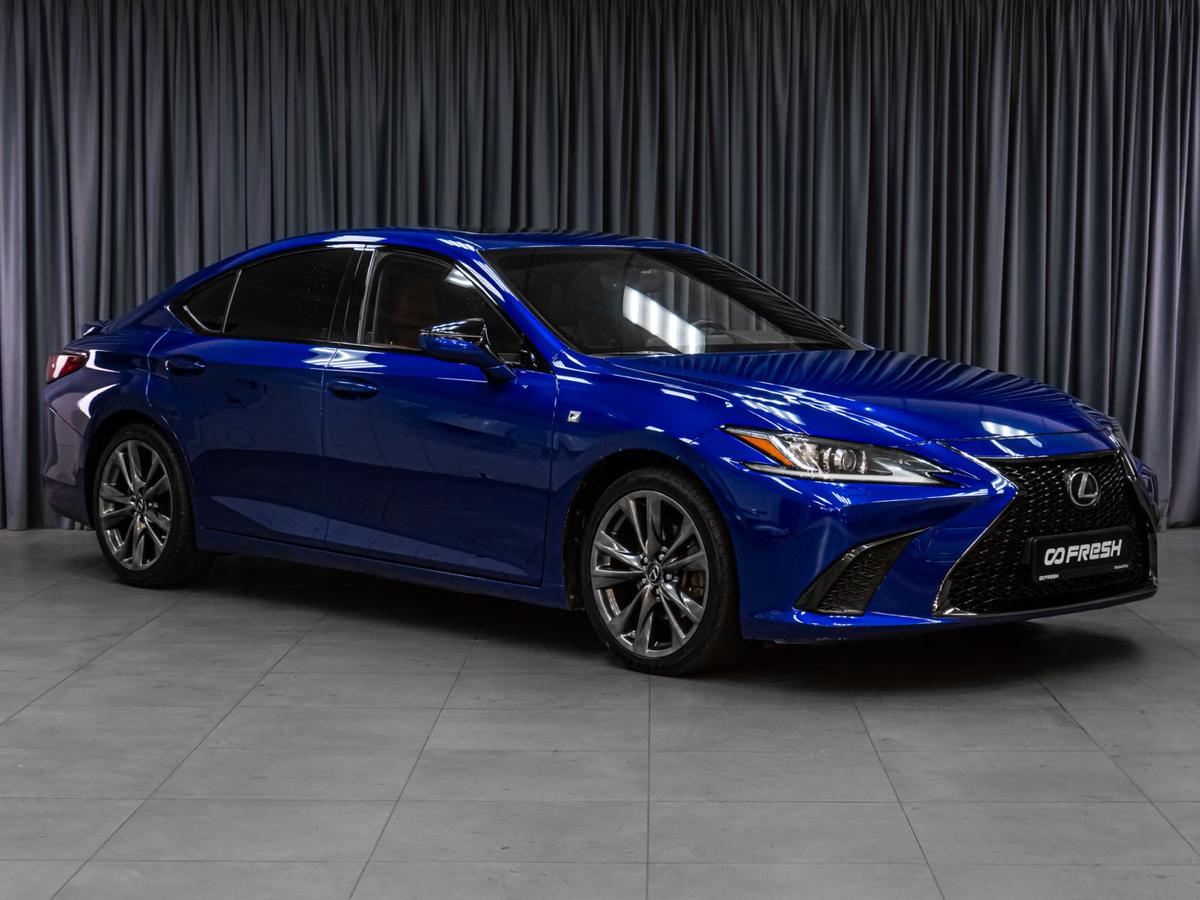 Седан Lexus ES 2018 года, 3999000 рублей, Тюмень