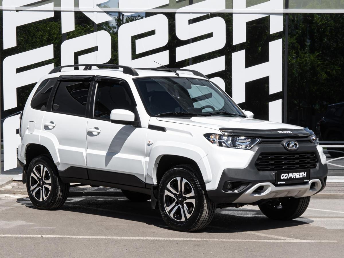 Внедорожник ВАЗ (LADA) Niva Travel 2024 года, 1360000 рублей, Волгоград