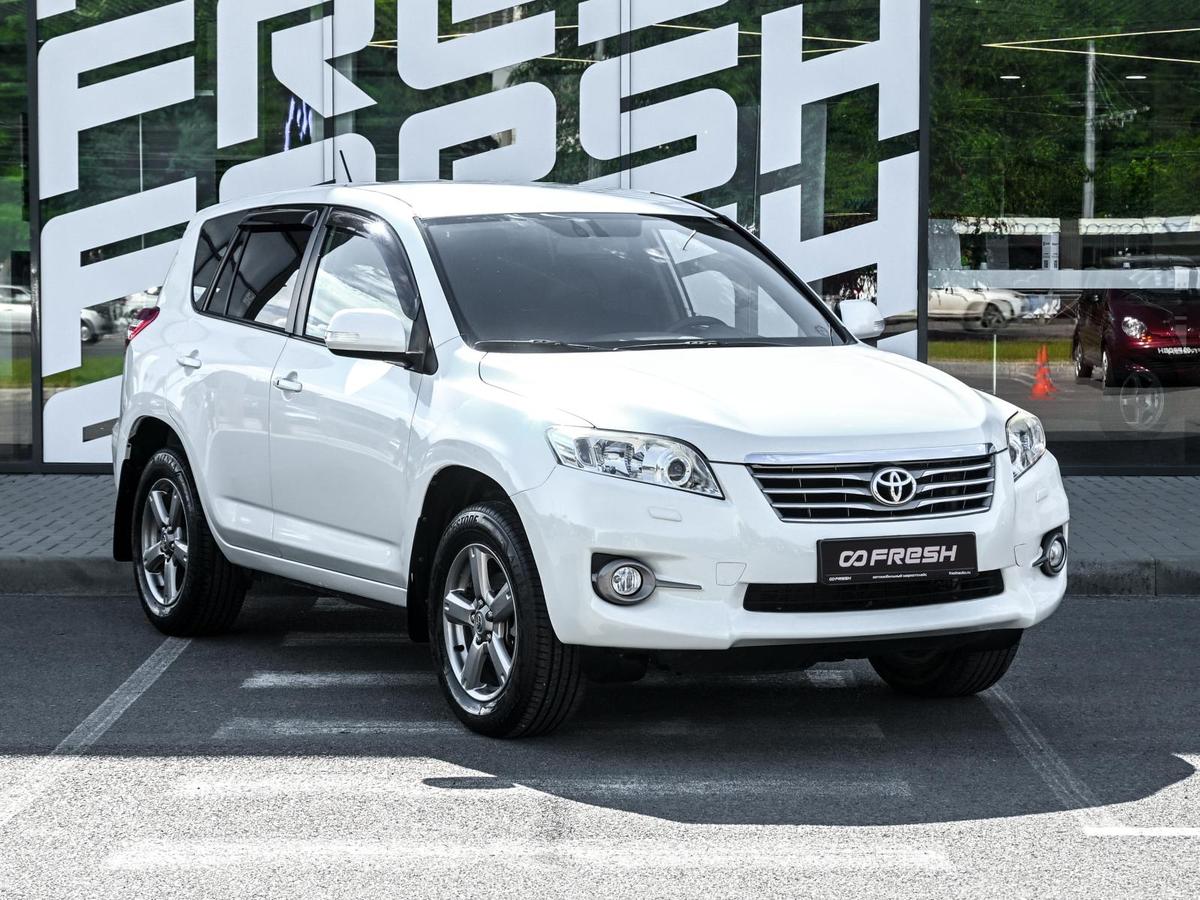 Внедорожник Toyota RAV4 2012 года, 1599000 рублей, Волгоград