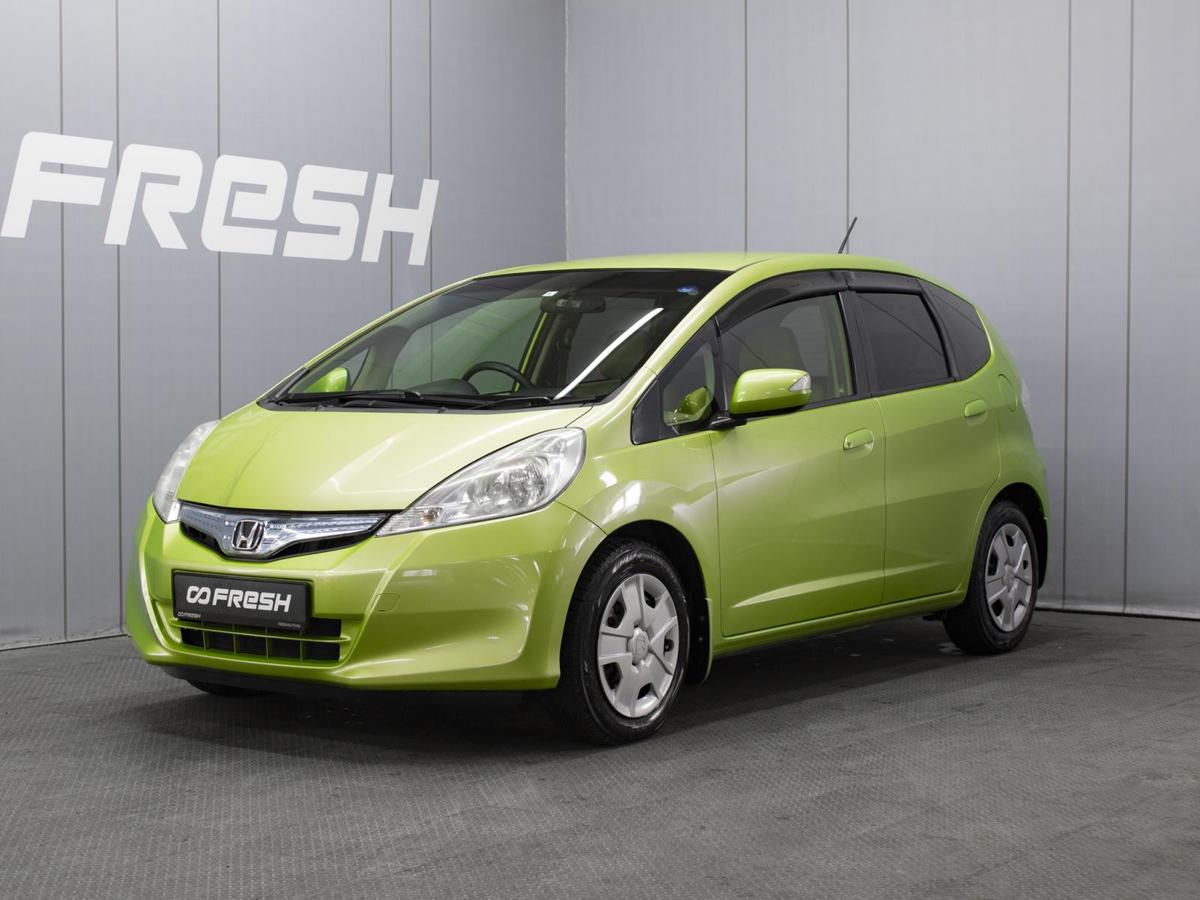 Хетчбэк Honda Fit 2012 года, 900000 рублей, Омск