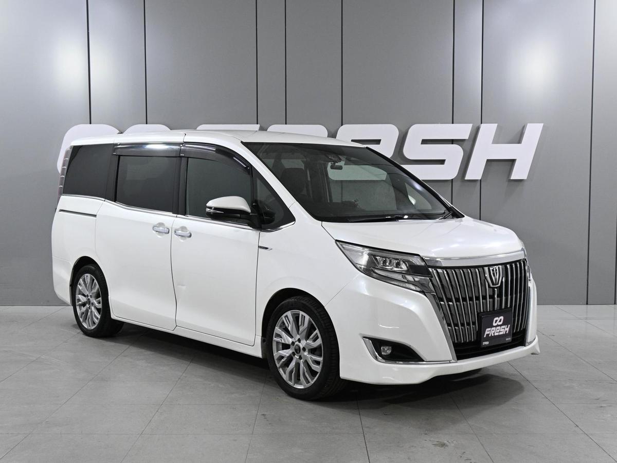 Минивэн Toyota Esquire 2017 года, 2199000 рублей, Ростов-на-Дону