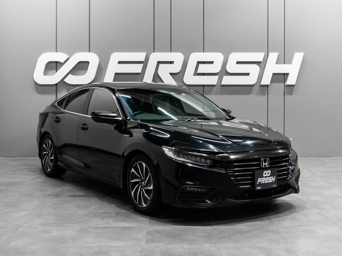 Седан Honda Insight 2018 года, 1800000 рублей, Тюмень