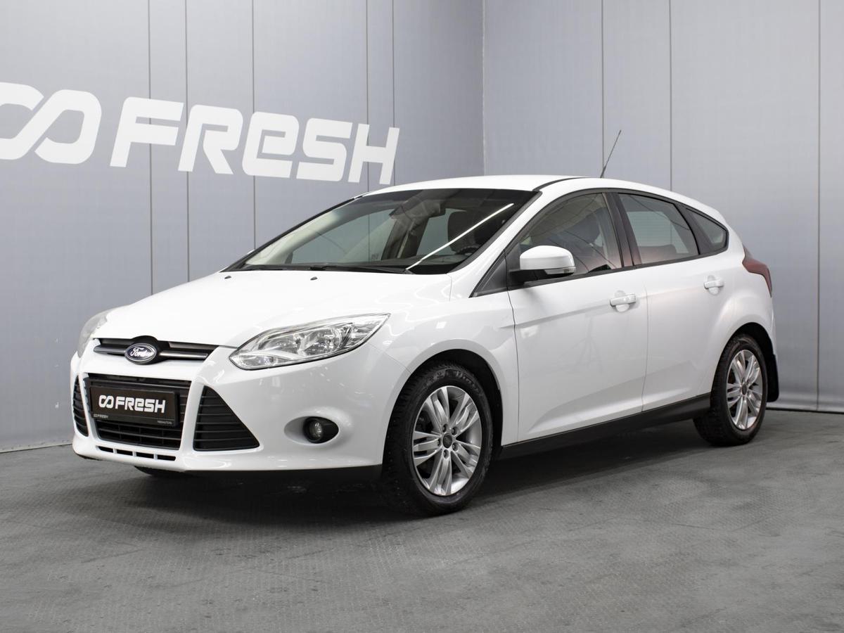 Хетчбэк Ford Focus 2012 года, 810000 рублей, Омск