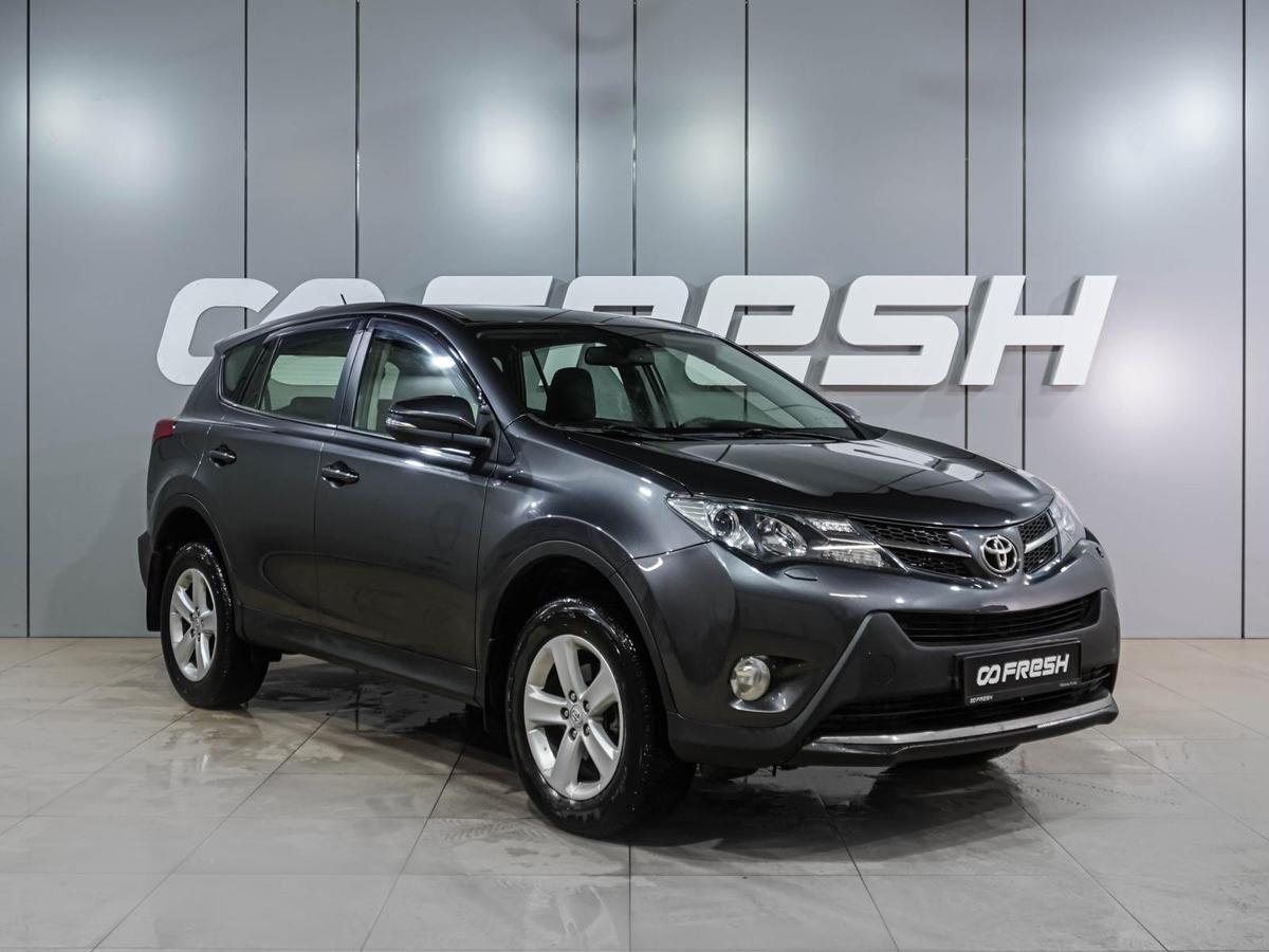 Внедорожник Toyota RAV4 2013 года, 1884000 рублей, Воронеж