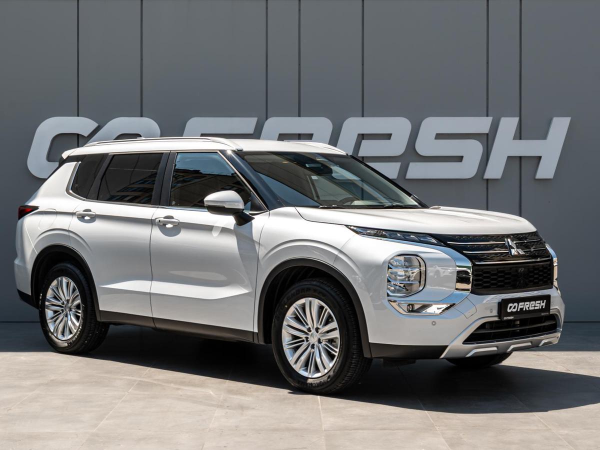 Внедорожник Mitsubishi Outlander 2024 года, 4940000 рублей, Краснодар
