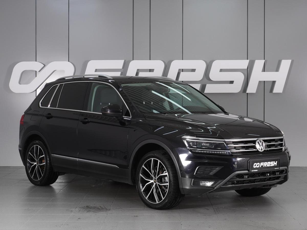 Внедорожник Volkswagen Tiguan 2017 года, 2599000 рублей, Красный Пахарь