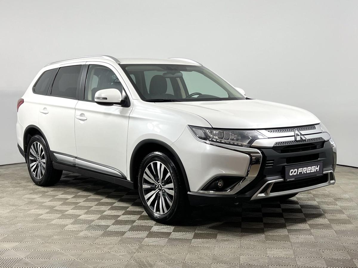 Внедорожник Mitsubishi Outlander 2021 года, 2250000 рублей, Казань