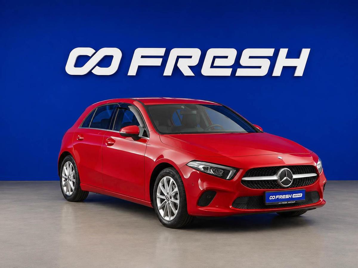 Хетчбэк Mercedes-benz A-класс 2018 года, 2209444 рублей, Москва