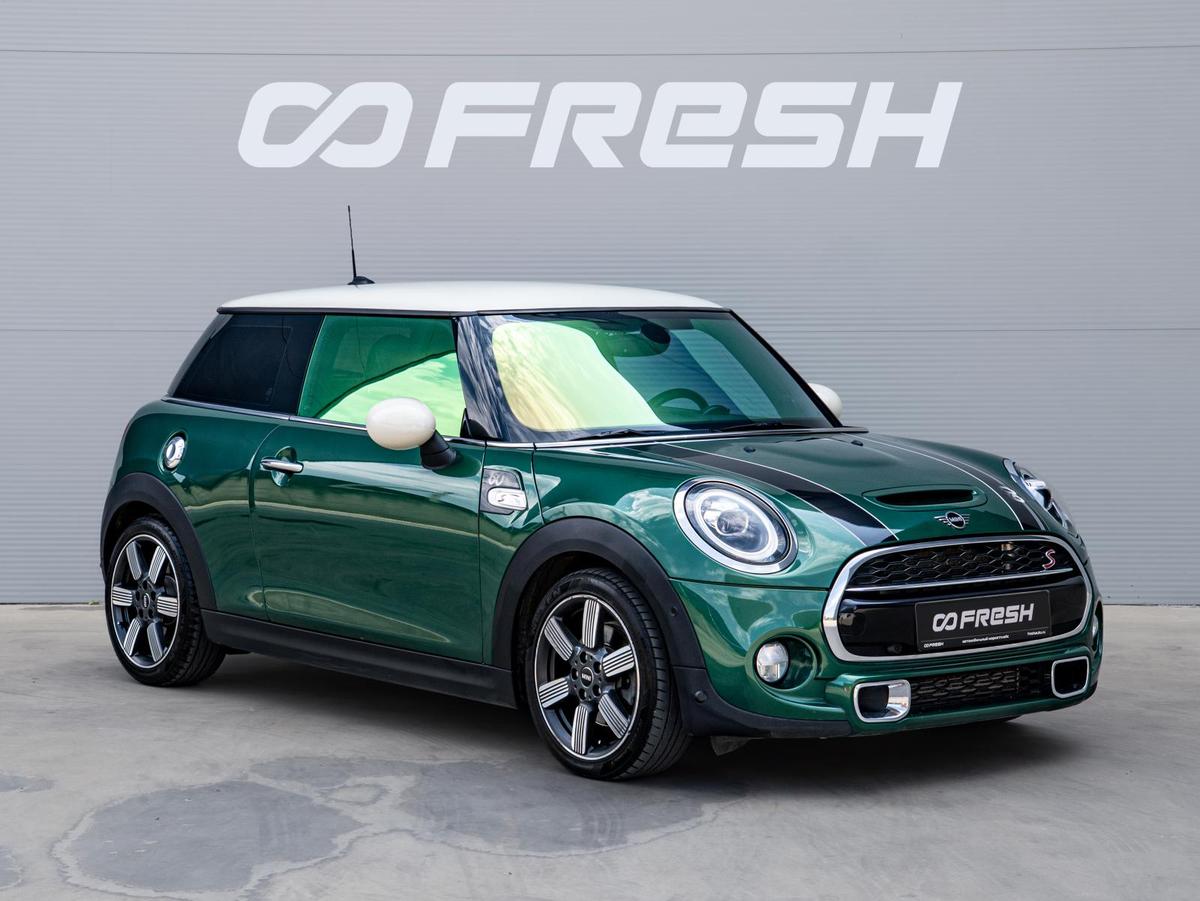 Хетчбэк MINI Cooper S 2019 года, 2560000 рублей, Краснодар