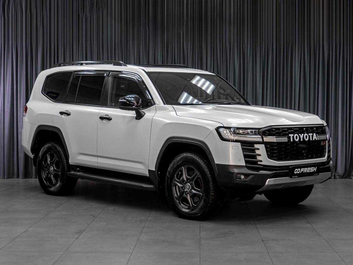 Внедорожник Toyota Land Cruiser 2021 года, 10499000 рублей, Тюмень