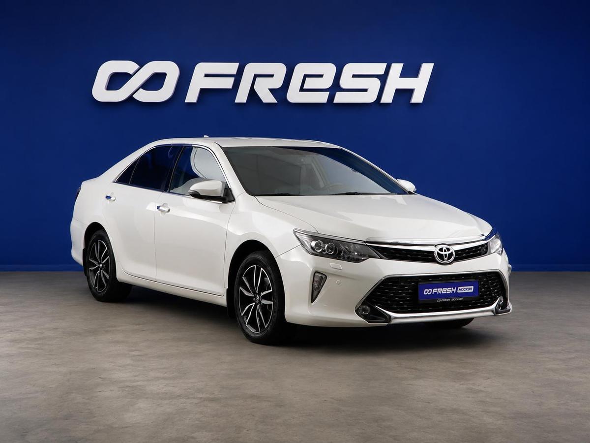 Седан Toyota Camry 2017 года, 2698888 рублей, Москва