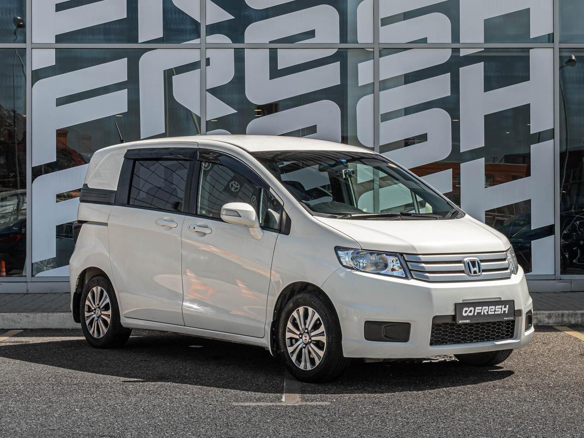 Минивэн Honda Freed 2012 года, 1155000 рублей, Краснодар