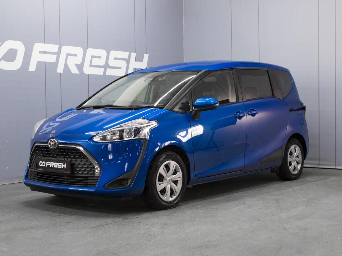 Минивэн Toyota Sienta 2019 года, 1240000 рублей, Омск