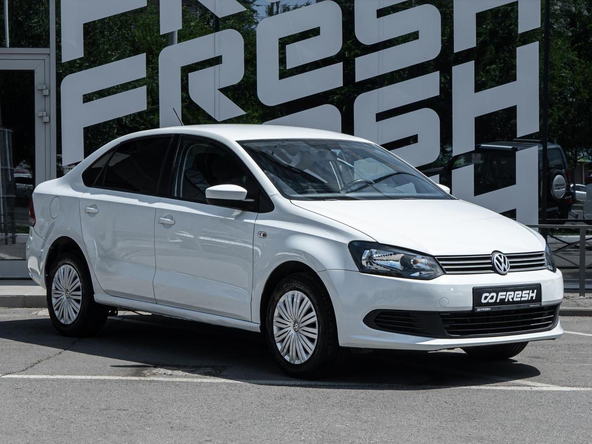 Седан Volkswagen Polo 2015 года, 730000 рублей, Волгоград