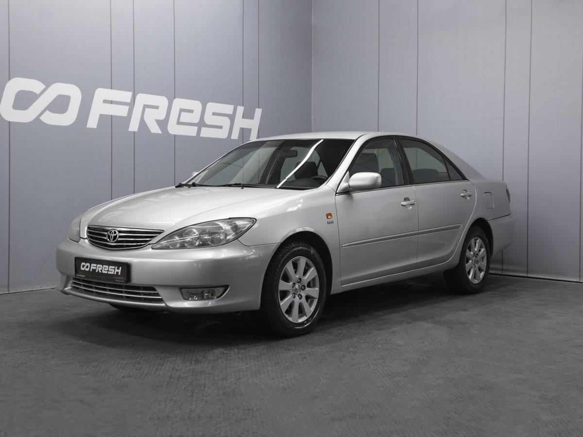 Седан Toyota Camry 2005 года, 760000 рублей, Омск