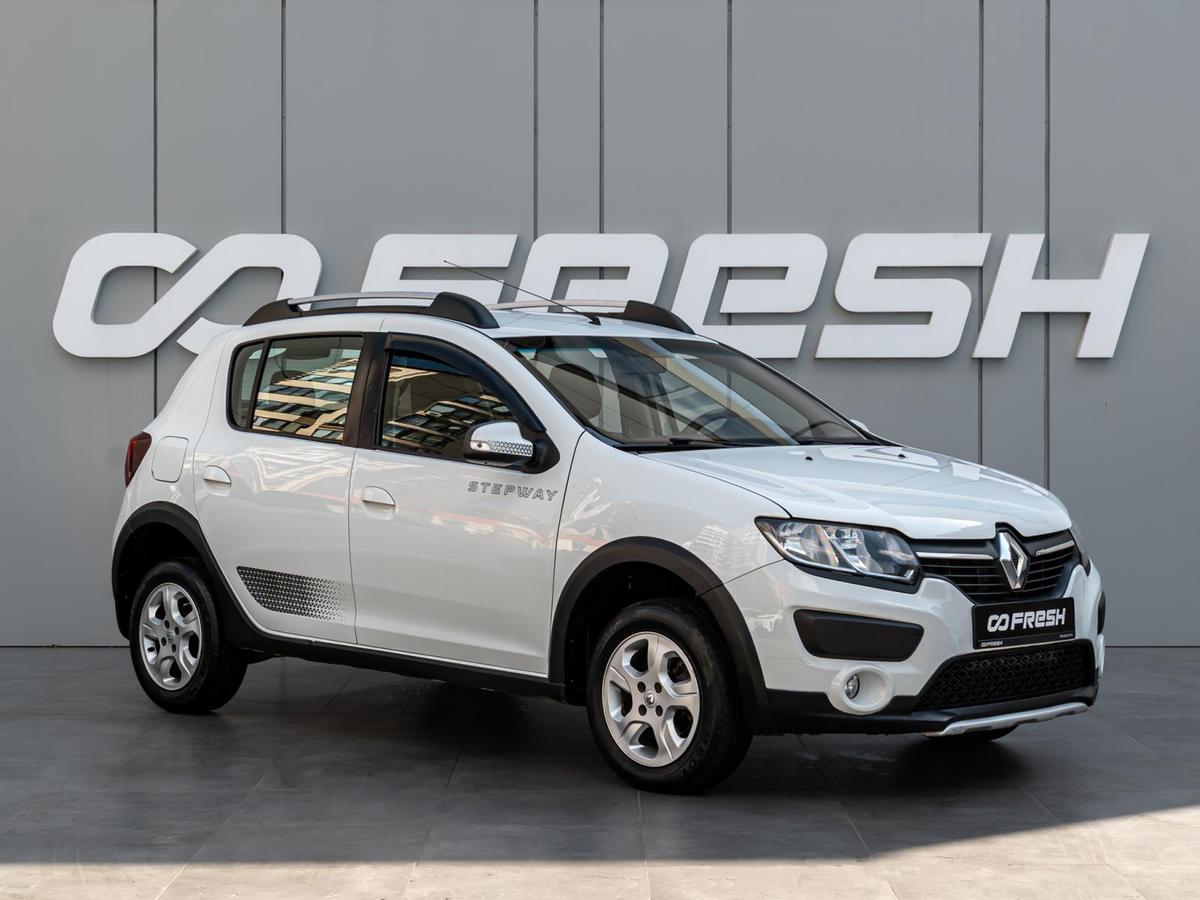 Хетчбэк Renault Sandero Stepway 2017 года, 980000 рублей, Краснодар