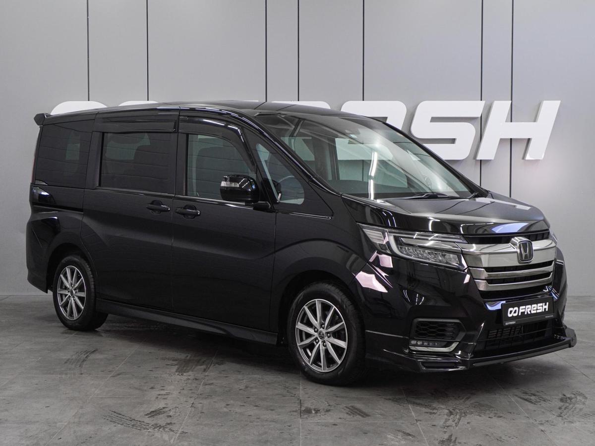 Минивэн Honda Stepwgn Spada 2017 года, 2534000 рублей, Воронеж