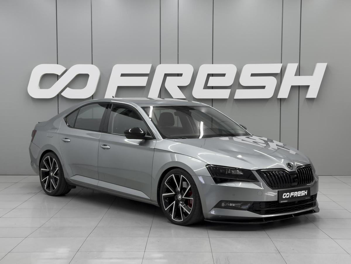 Лифтбек Skoda Superb 2017 года, 2800000 рублей, Ростов-на-Дону