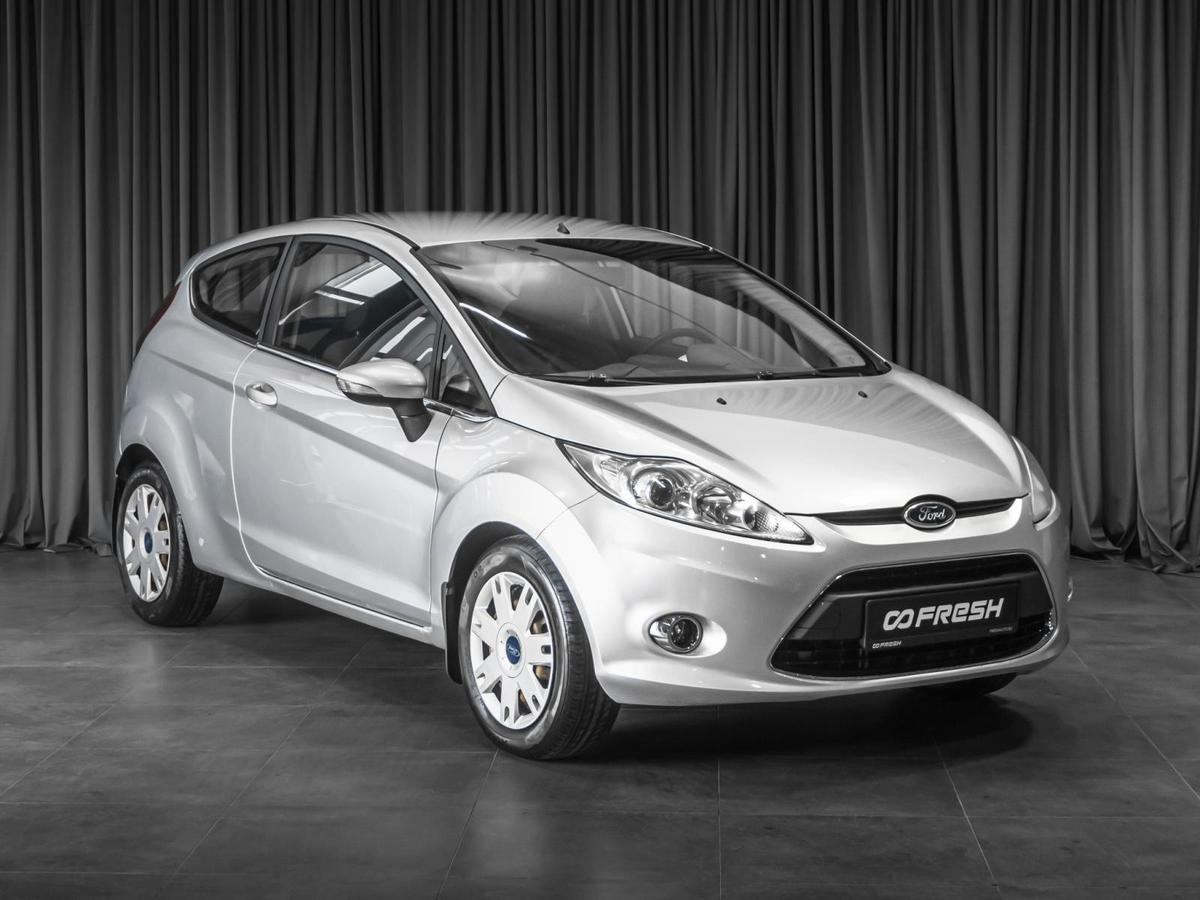 Хетчбэк Ford Fiesta 2008 года, 510000 рублей, Тюмень