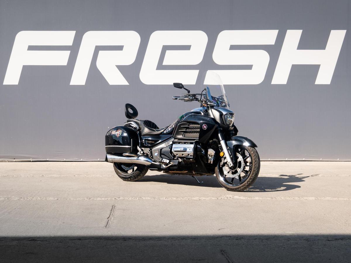 Honda Valkyrie 1800 2015 года, 1465000 рублей, Краснодар
