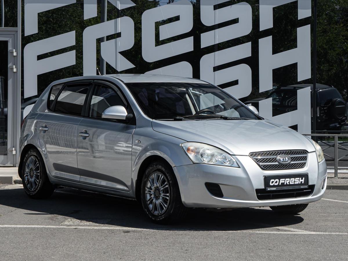 Хетчбэк Kia Ceed 2009 года, 480000 рублей, Волгоград