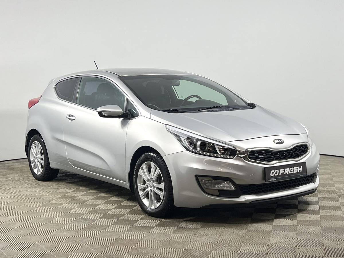 Хетчбэк Kia Ceed 2014 года, 989900 рублей, Казань