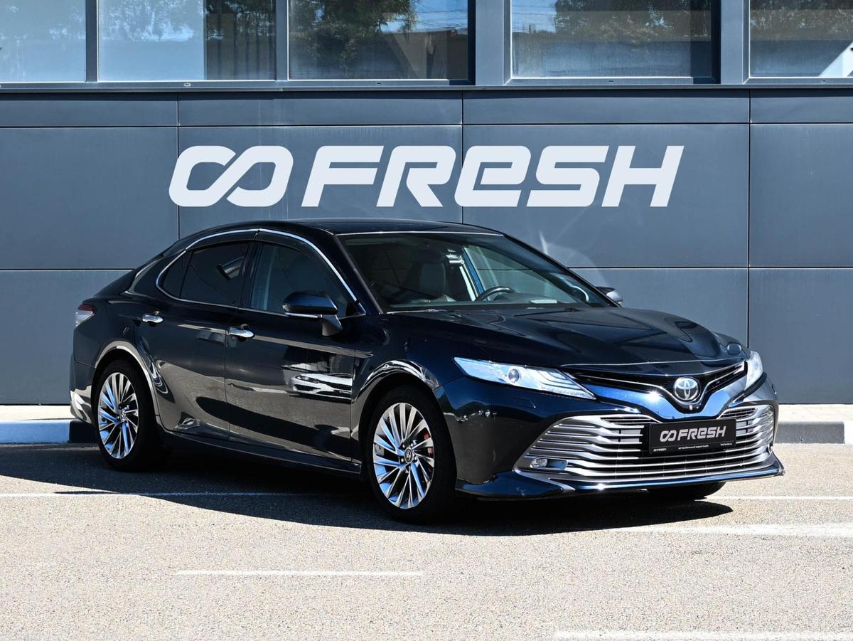 Седан Toyota Camry 2018 года, 2414000 рублей, Кирилловка