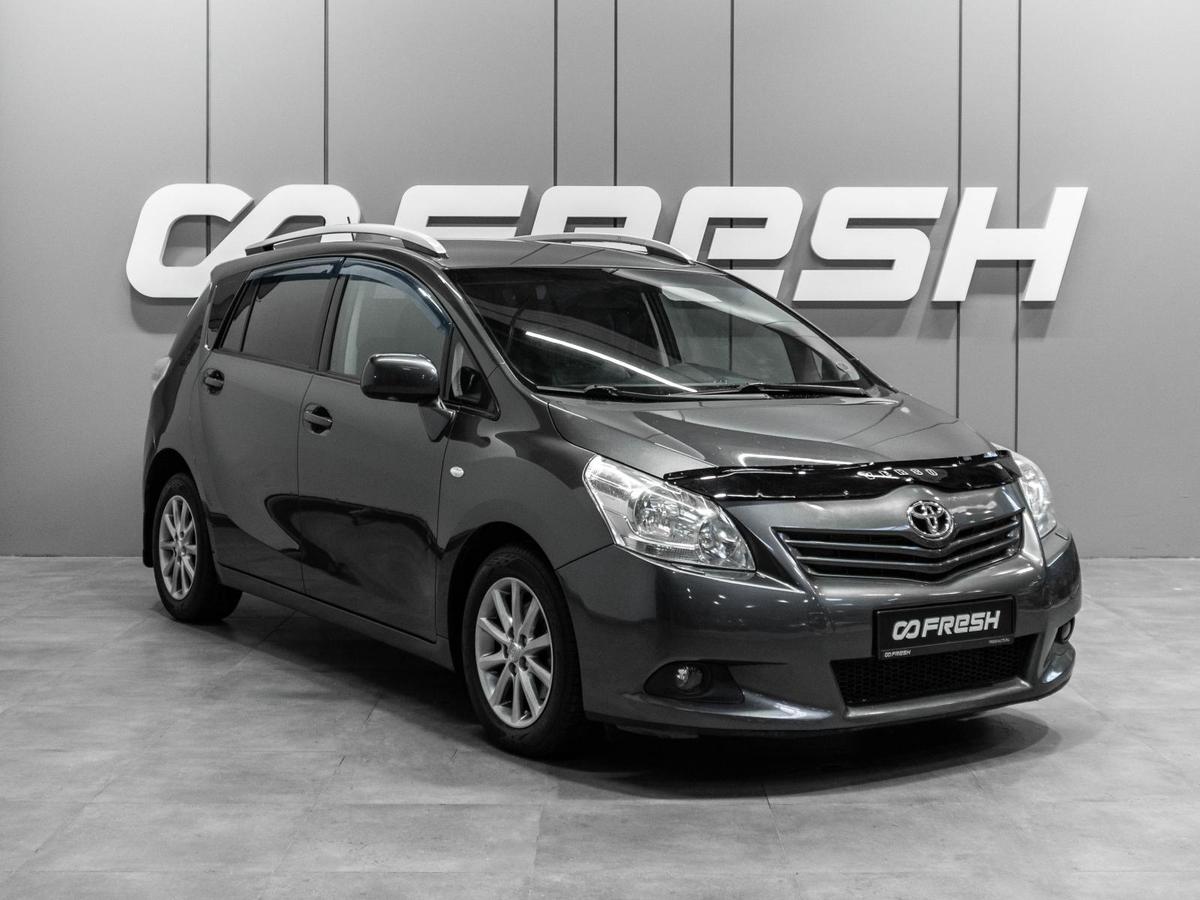 Минивэн Toyota Verso 2011 года, 1270000 рублей, Тюмень