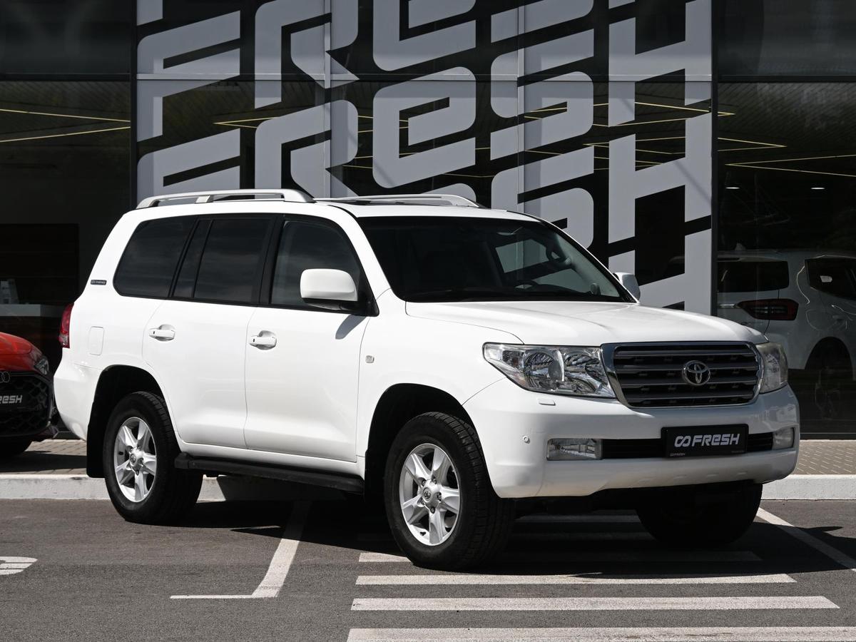 Внедорожник Toyota Land Cruiser 2011 года, 3339000 рублей, Волгоград