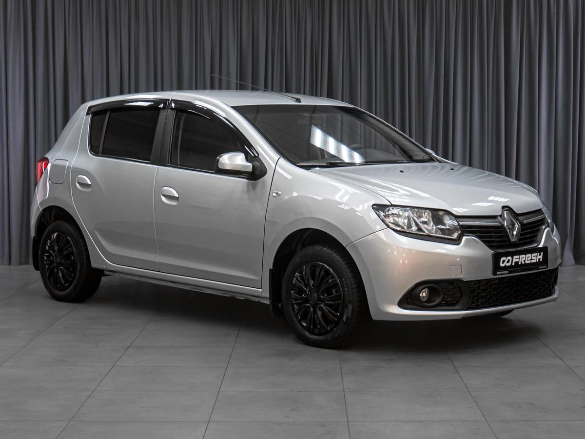 Хетчбэк Renault Sandero 2015 года, 739000 рублей, Тюмень