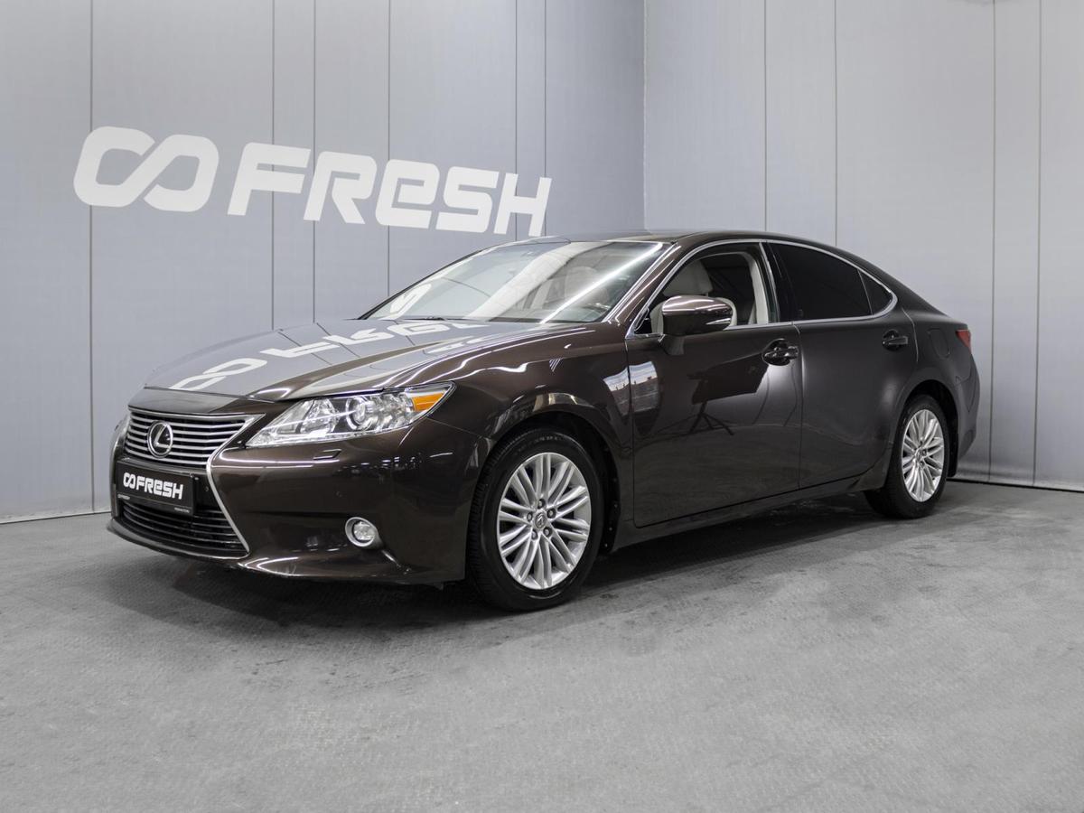 Седан Lexus ES 2014 года, 1990000 рублей, Омск