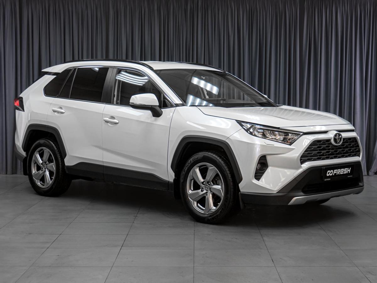 Внедорожник Toyota RAV4 2021 года, 3449000 рублей, Тюмень