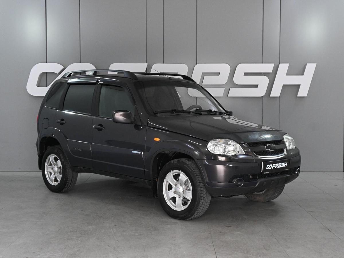 Внедорожник Chevrolet Niva 2010 года, 545000 рублей, Аксай