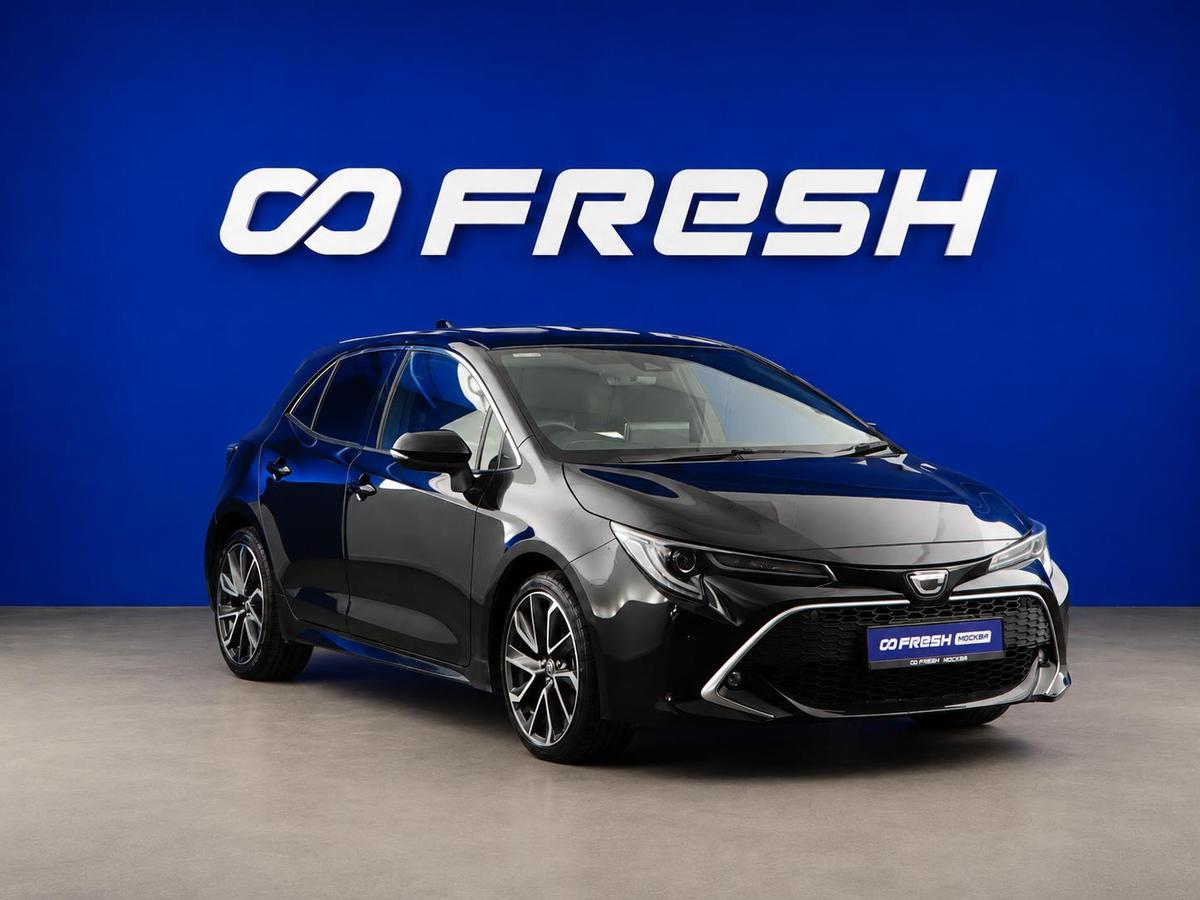 Хетчбэк Toyota Corolla 2022 года, 2250999 рублей, Москва