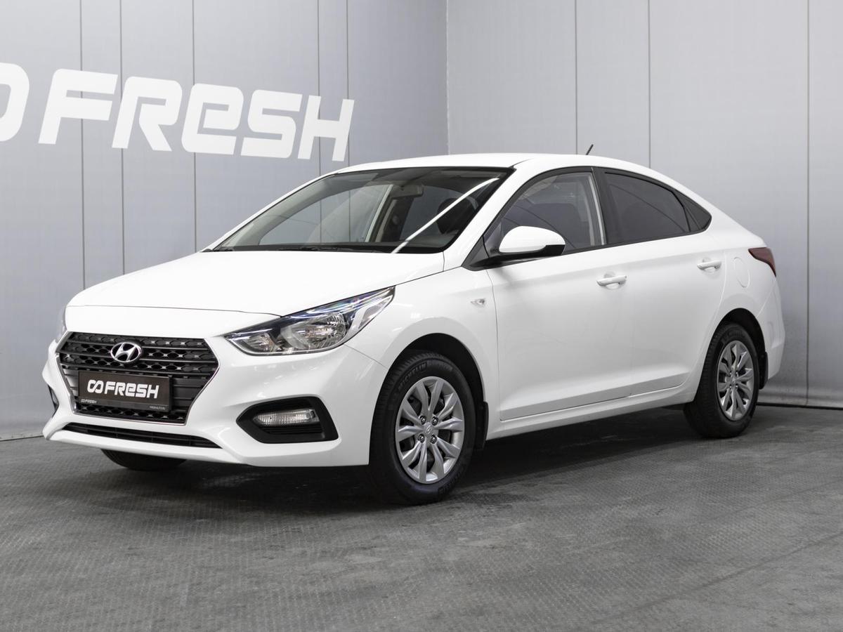 Седан Hyundai Solaris 2019 года, 1290000 рублей, Омск
