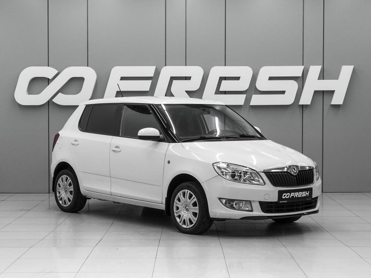 Хетчбэк Skoda Fabia 2011 года, 680000 рублей, Ростов-на-Дону