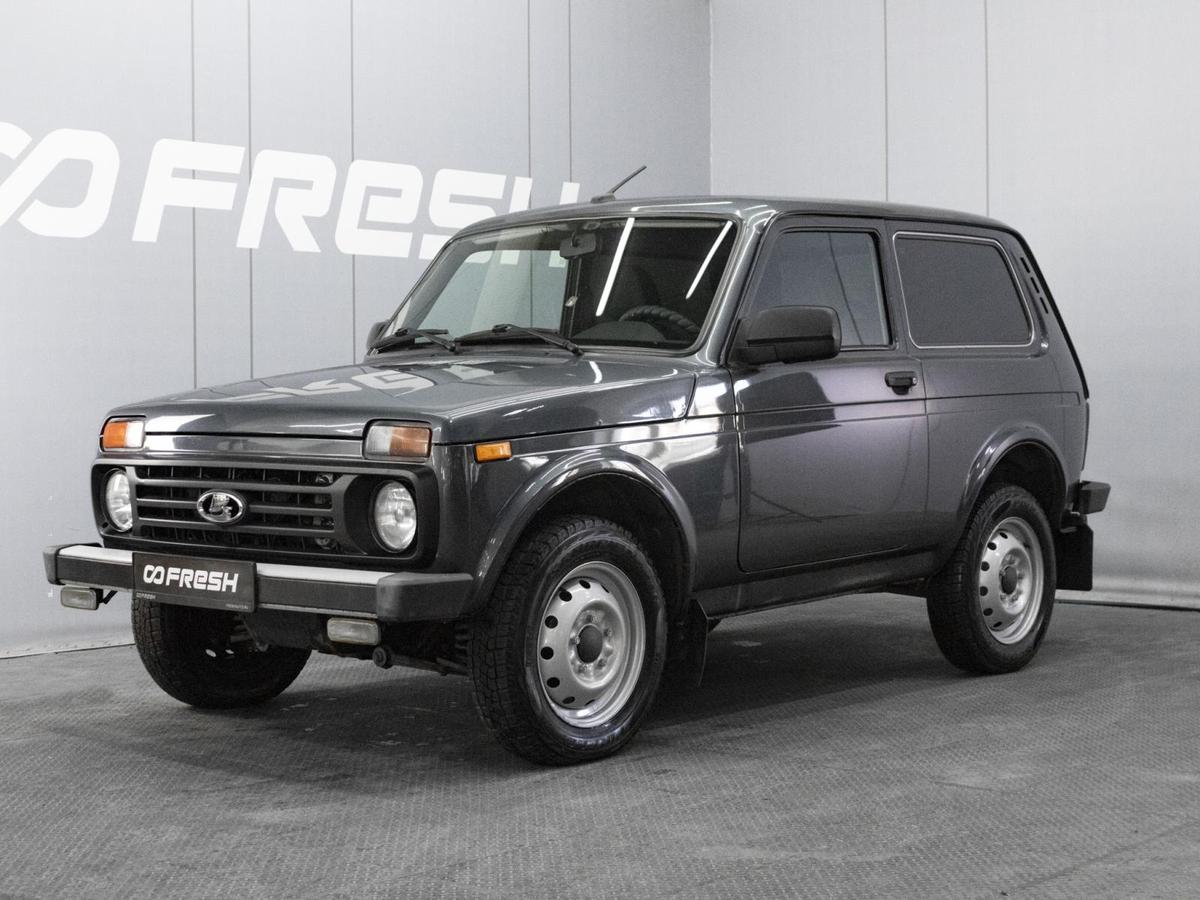 Внедорожник ВАЗ (LADA) 4x4 (Нива) 2020 года, 695000 рублей, Омск